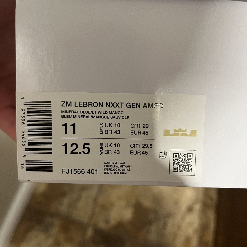 ZM Lebron NXXT GEN AMPD Shoes - Picture 9 of 9